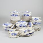 1359 2572 DINNERWARE